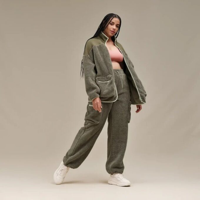 Nyisha UGGfluff Jacket Nyisha UGGfluff Jacket